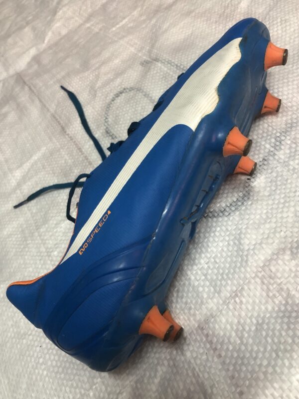 Puma evospeed size 4